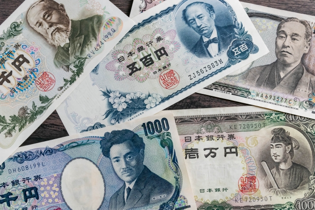 工場見学｜貨幣や勲章の製造工程を展示。見学通路から工場見学も可能。「造幣さいたま博物館」